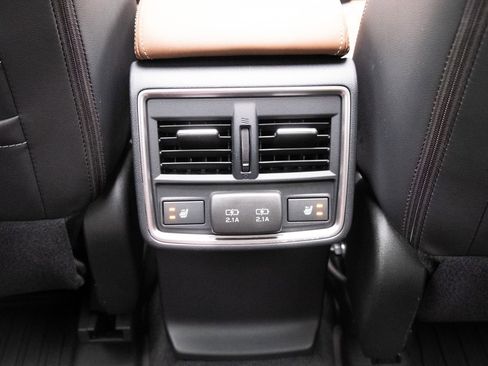 Used 2022 Subaru Forester Touring w/ Popular Package #3 image 21