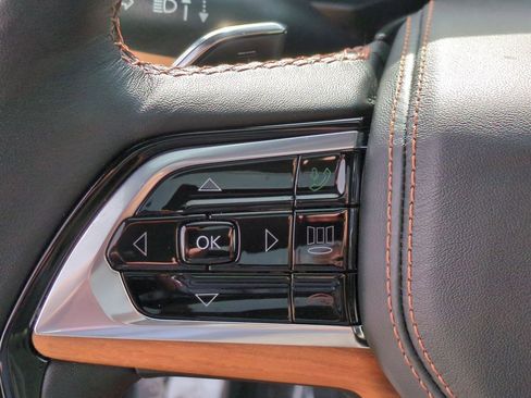 Used 2023 Jeep Grand Cherokee L Summit image 21