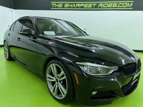 Used 2018 BMW 330e RWD image 2