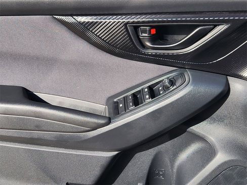 Used 2018 Subaru Crosstrek 2.0i Premium image 22