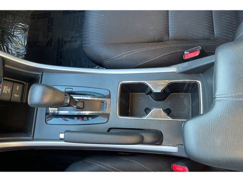 Used 2015 Honda Accord EX image 29