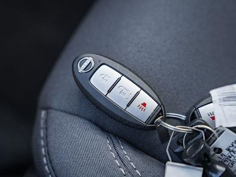 New 2026 Nissan Frontier SV w/ Tow Package image 41