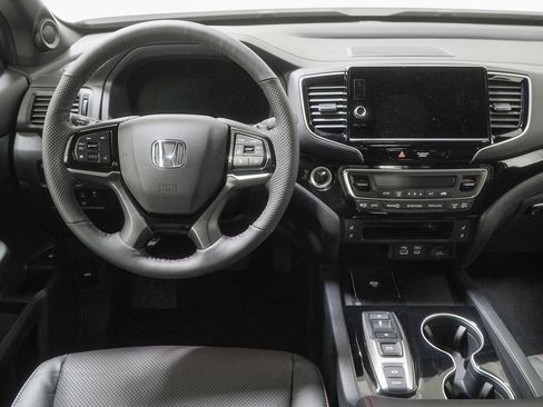 New 2026 Honda Ridgeline Black Edition image 18