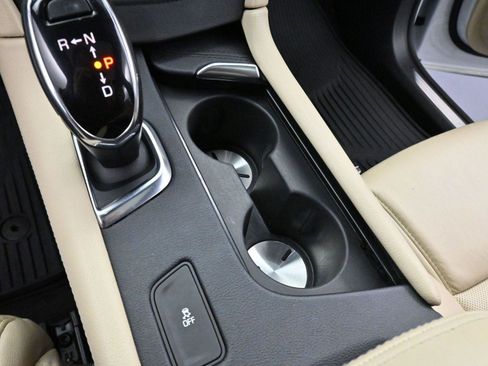 Used 2019 Cadillac XT5 Luxury FWD image 21