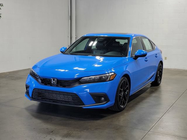 Used 2022 Honda Civic Sport Touring image 2