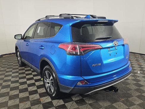 Used 2018 Toyota RAV4 XLE image 3
