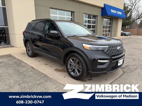 Used 2023 Ford Explorer XLT w/ Equipment Group 202A image 1