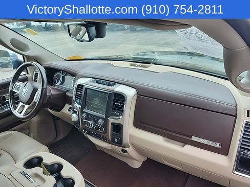 Used 2017 RAM 1500 Laramie AWD/4WD image 32