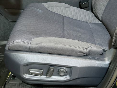 New 2026 Toyota Tundra SR5 image 19