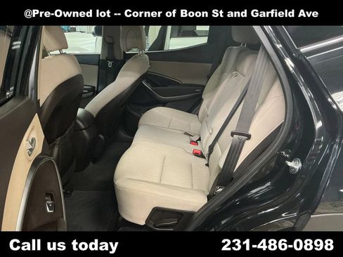 Used 2017 Hyundai Santa Fe Sport AWD/4WD image 21
