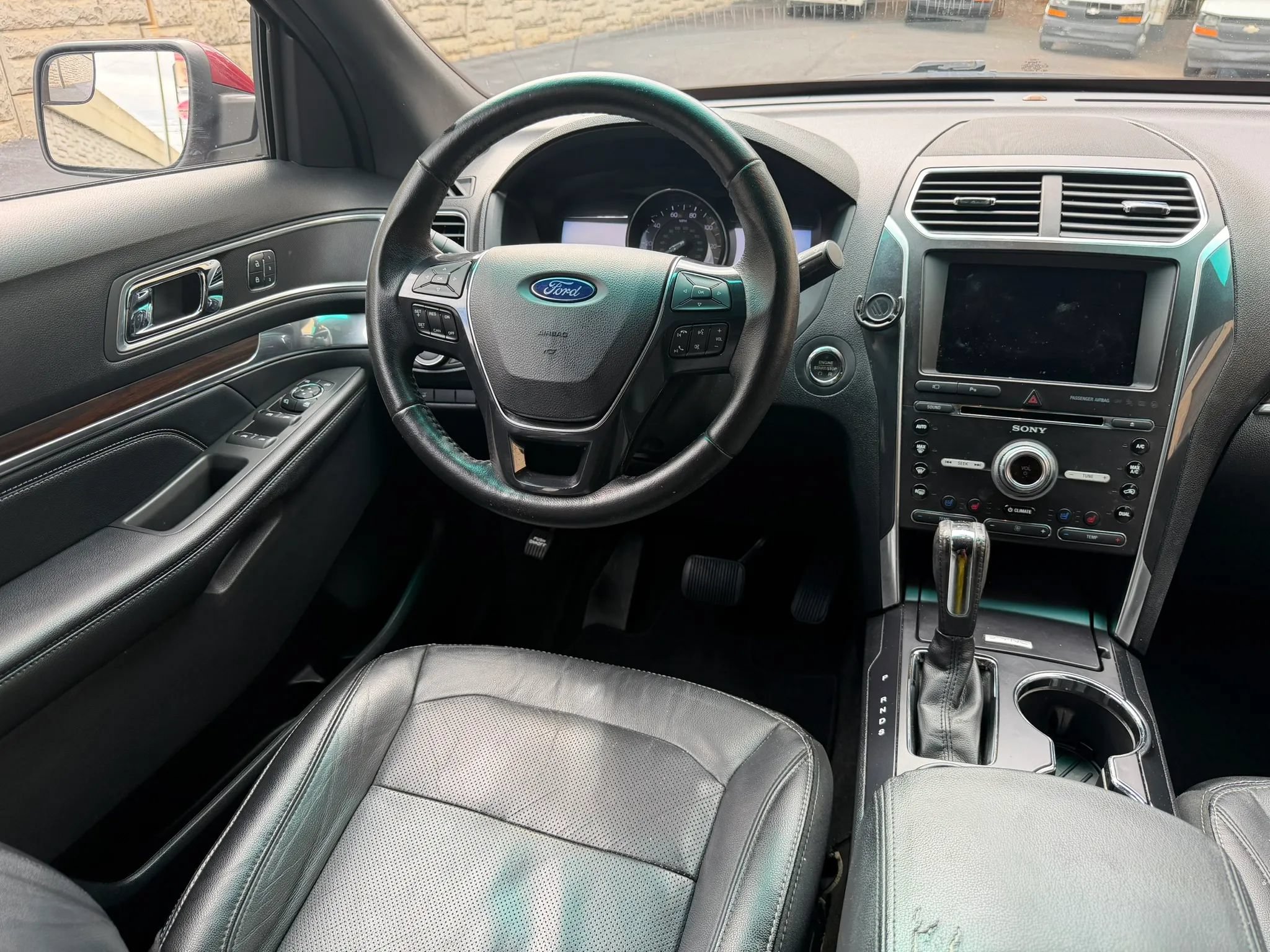 Used 2017 Ford Explorer Limited FWD image 14