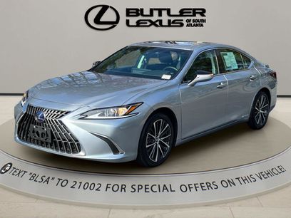 Certified 2022 Lexus ES 300h w/ Premium Package