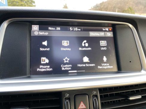 Used 2019 Kia Optima S image 23