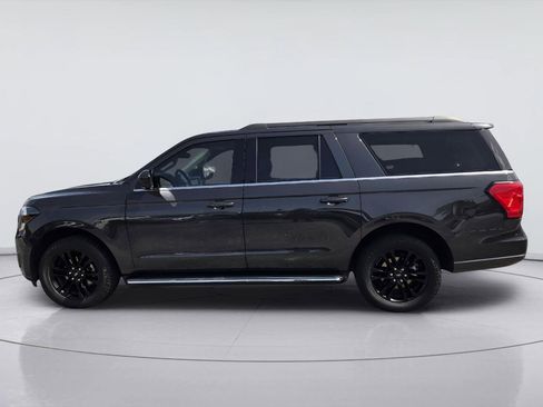Used 2022 Ford Expedition Max XLT RWD image 5