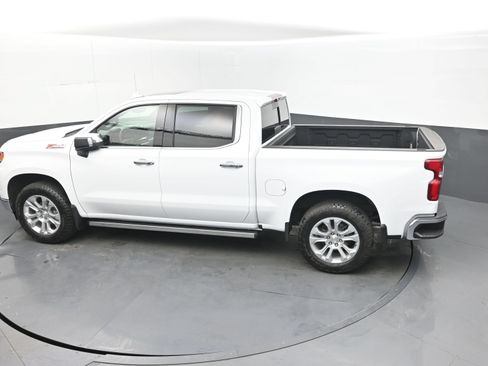 Used 2025 Chevrolet Silverado 1500 LTZ w/ LTZ Premium Package AWD/4WD image 31