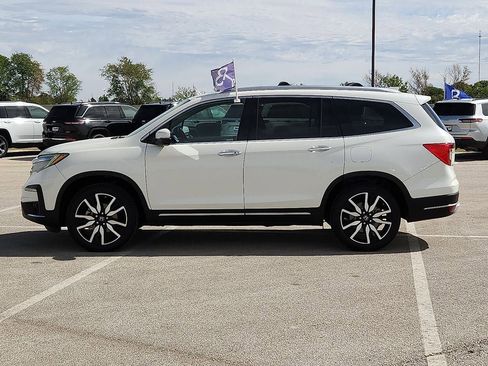 Used 2019 Honda Pilot Touring image 2