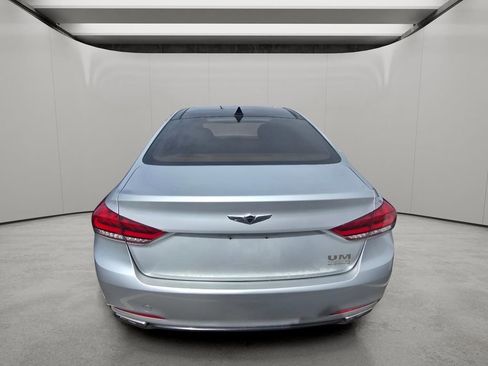 Used 2015 Hyundai Genesis 3.8 w/ Option Group 02 image 7