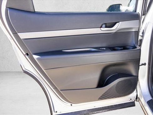Used 2025 Hyundai Palisade SEL image 22