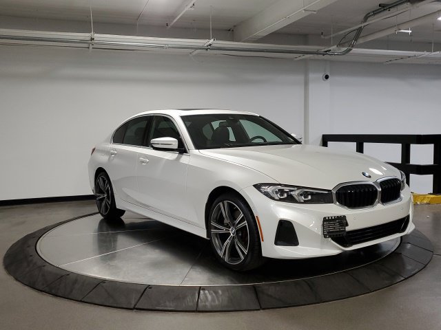 Used 2024 BMW 330i xDrive Sedan w/ Convenience Package AWD/4WD image 3