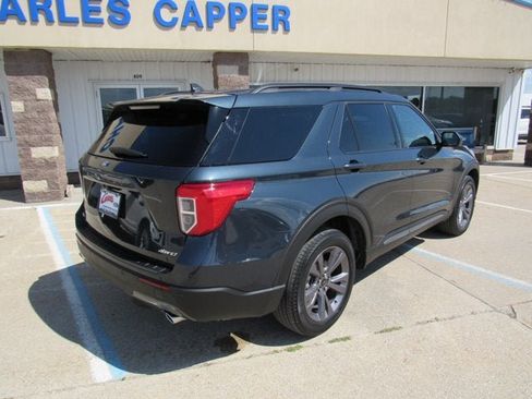 Used 2024 Ford Explorer XLT w/ Equipment Group 202A AWD/4WD image 5