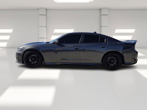 Certified 2019 Dodge Charger Scat Pack w/ Daytona Edition Group image 2