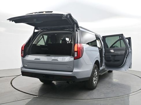 Certified 2025 Ford Expedition Max Active AWD/4WD image 35