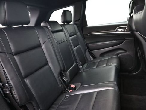 Used 2018 Jeep Grand Cherokee Limited image 28