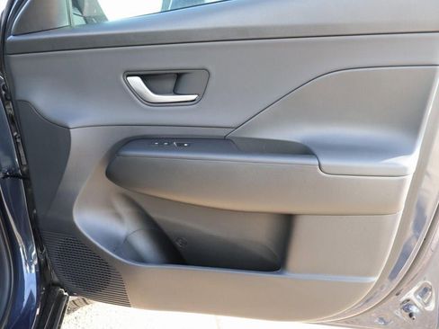 New 2026 Hyundai Kona SEL Premium image 9