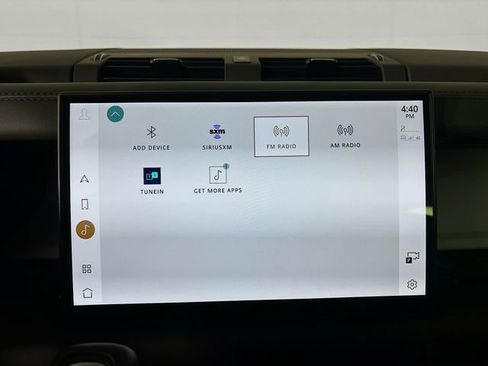 Used 2025 Land Rover Defender 130 S image 15