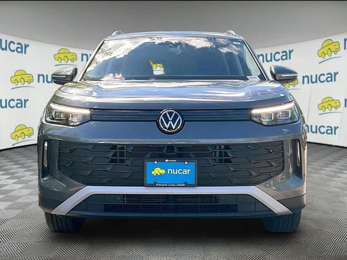 Used 2025 Volkswagen Tiguan S AWD/4WD image 2