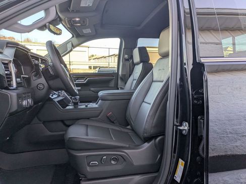 New 2026 GMC Sierra 1500 Denali AWD/4WD image 13