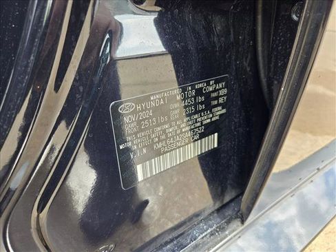 Used 2025 Hyundai Sonata SEL FWD image 23