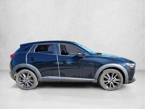 Used 2017 MAZDA CX-3 Touring image 4