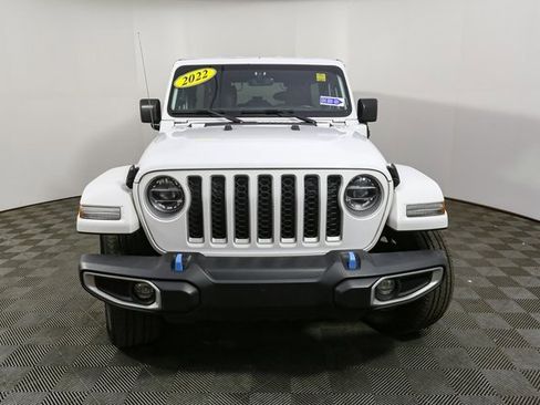 Used 2022 Jeep Wrangler Unlimited Sahara w/ Cold Weather Group image 4