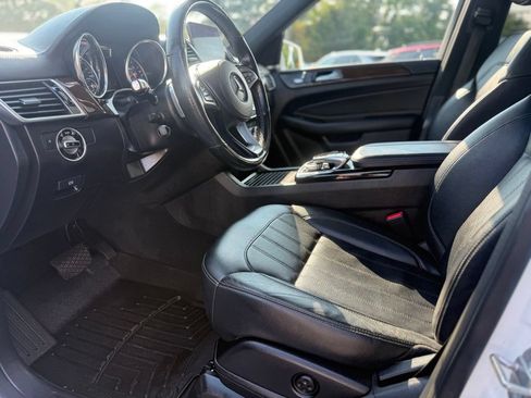 Used 2019 Mercedes-Benz GLS 450 4MATIC image 14