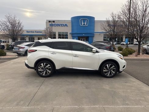 Used 2017 Nissan Murano Platinum w/ Platinum Technology Package image 5