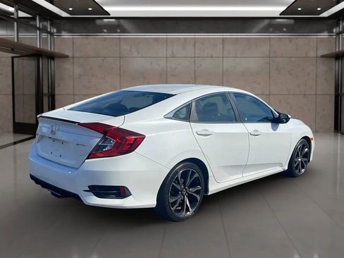 Used 2019 Honda Civic Sport image 7