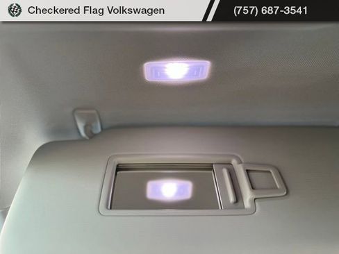 New 2026 Volkswagen Atlas SE image 45