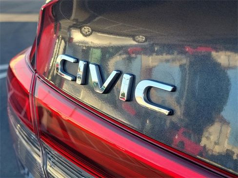 Certified 2024 Honda Civic Sport image 7