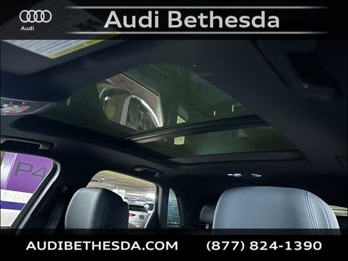 Certified 2025 Audi Q3 2.0T Premium w/ Convenience Package image 26