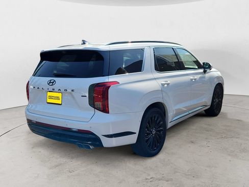 Used 2024 Hyundai Palisade Calligraphy AWD/4WD image 5