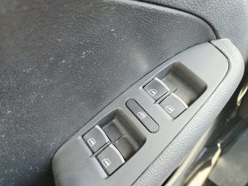 Used 2017 Volkswagen Jetta S FWD image 29