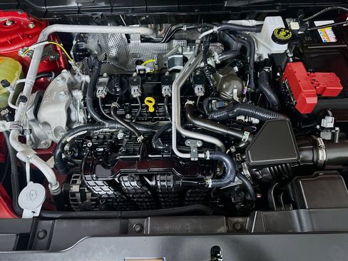 Used 2025 Mitsubishi Outlander SE image 34