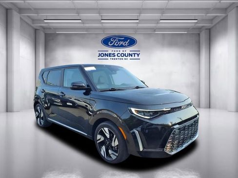Used 2025 Kia Soul GT-Line w/ GT-Line Technology Package image 1