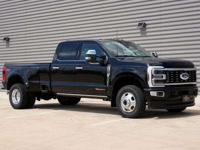 New 2026 Ford F350 Platinum w/ Platinum Plus Package