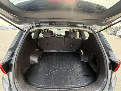 Used 2020 Hyundai Santa Fe SE AWD/4WD image 8