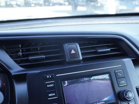 Used 2020 Honda Civic LX image 17