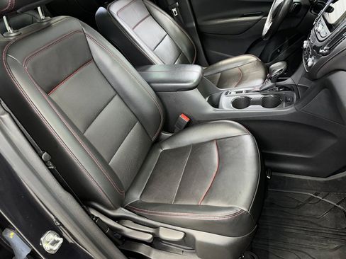 Used 2022 Chevrolet Equinox RS w/ RS Leather Package image 36