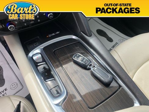 Used 2022 Buick Enclave Essence w/ Experience Buick Package image 33