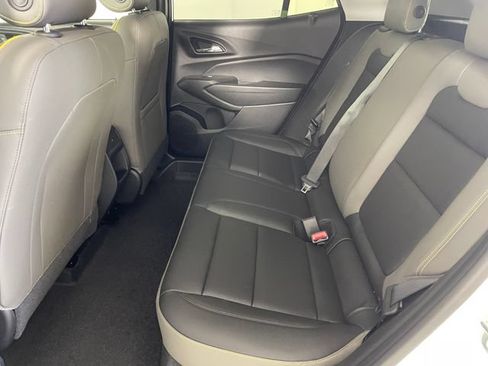 New 2026 Chevrolet Trax ACTIV w/ Sunroof Package FWD image 9